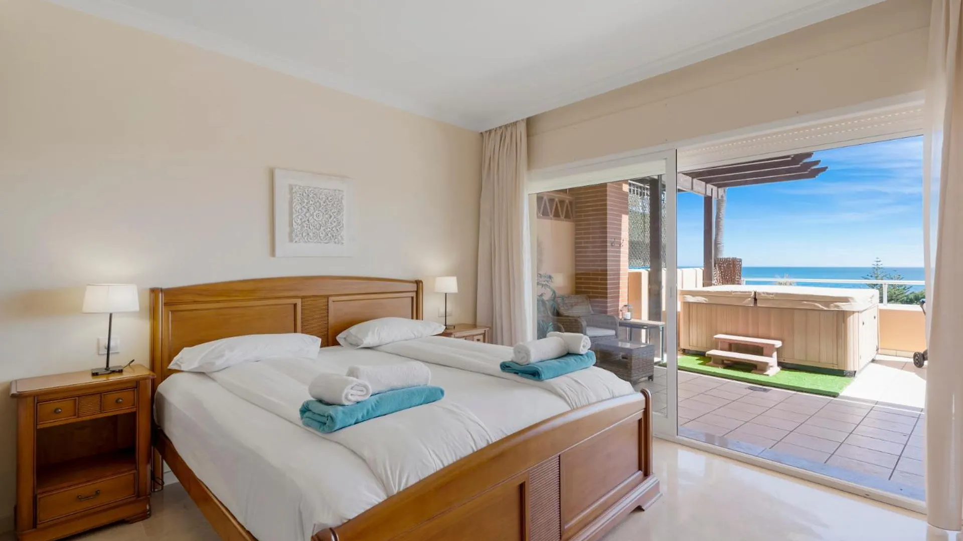 Malibu Jacuzzi Penthouse Panoramic Sea View By Costarentals - Ref 245 Fuengirola