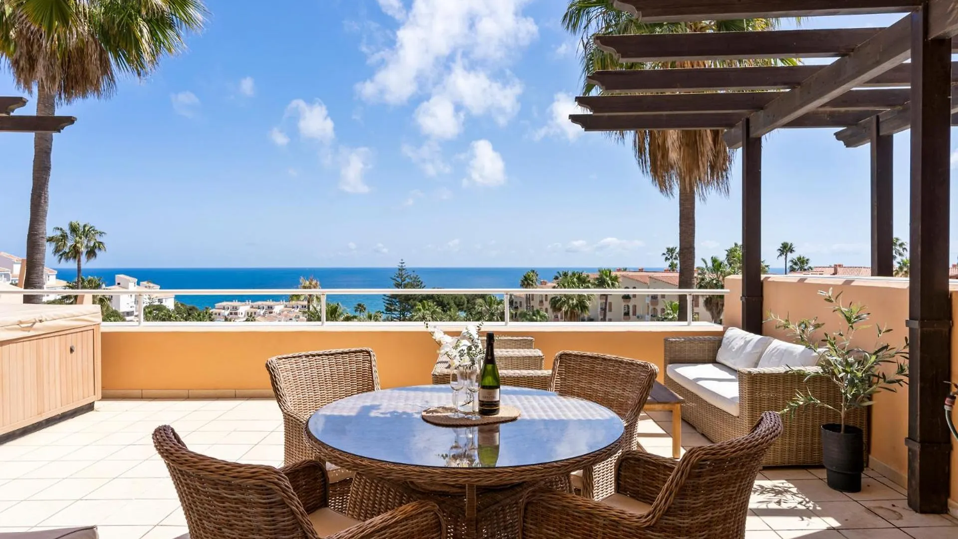 Malibu Jacuzzi Penthouse Panoramic Sea View By Costarentals - Ref 245 Fuengirola