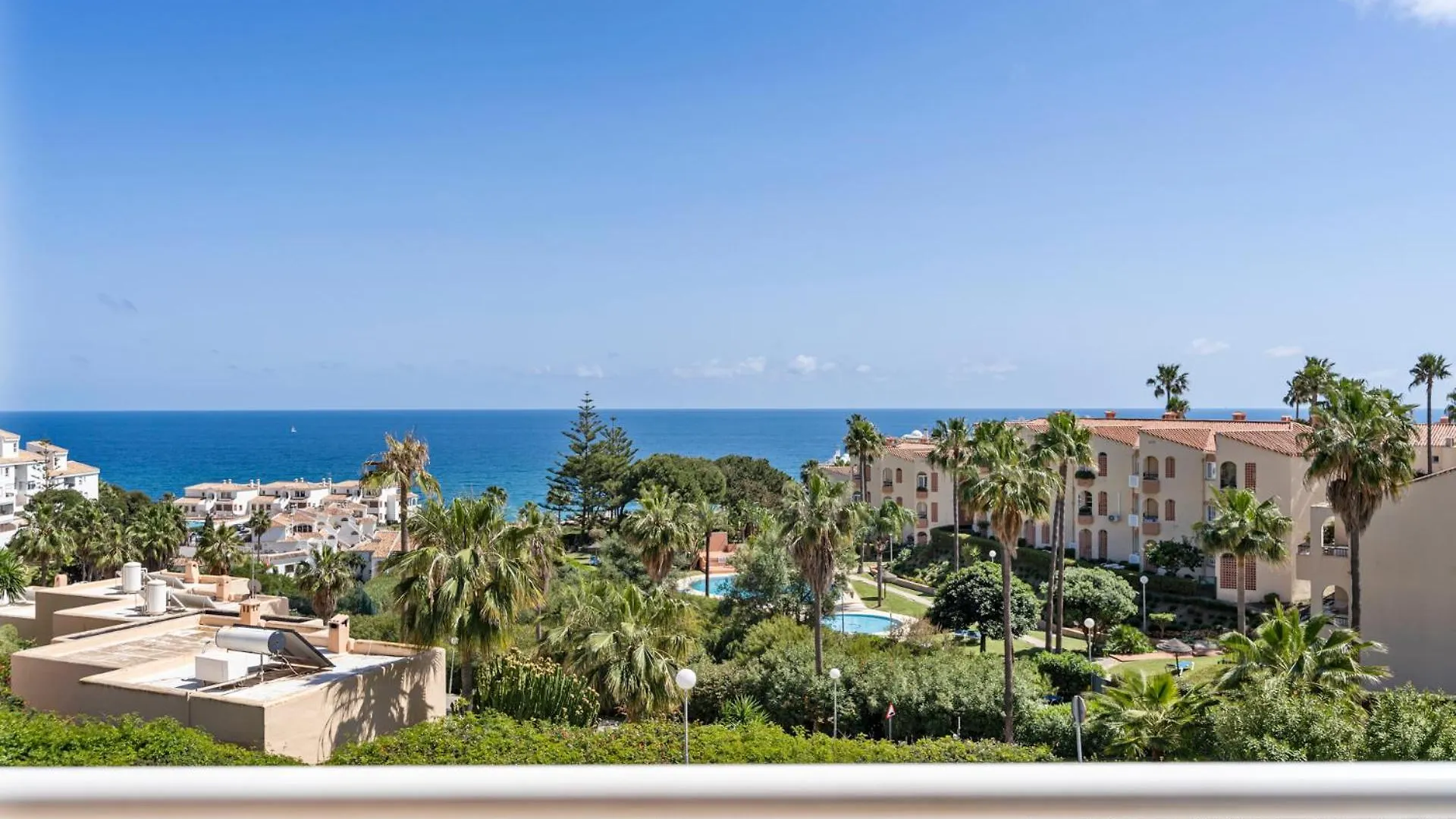 Malibu Jacuzzi Penthouse Panoramic Sea View By Costarentals - Ref 245 Fuengirola