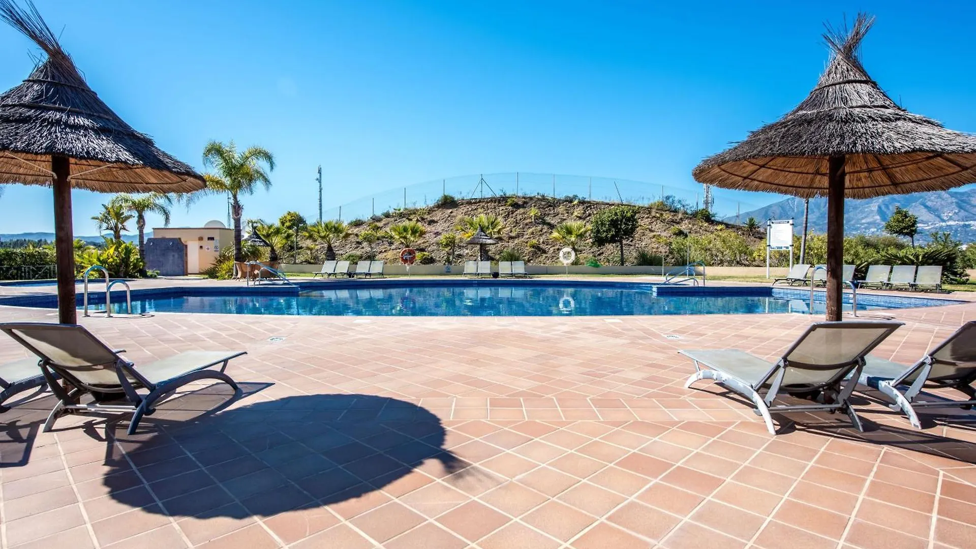 Apartment Malibu Jacuzzi Penthouse Panoramic Sea View By Costarentals - Ref 245 Fuengirola