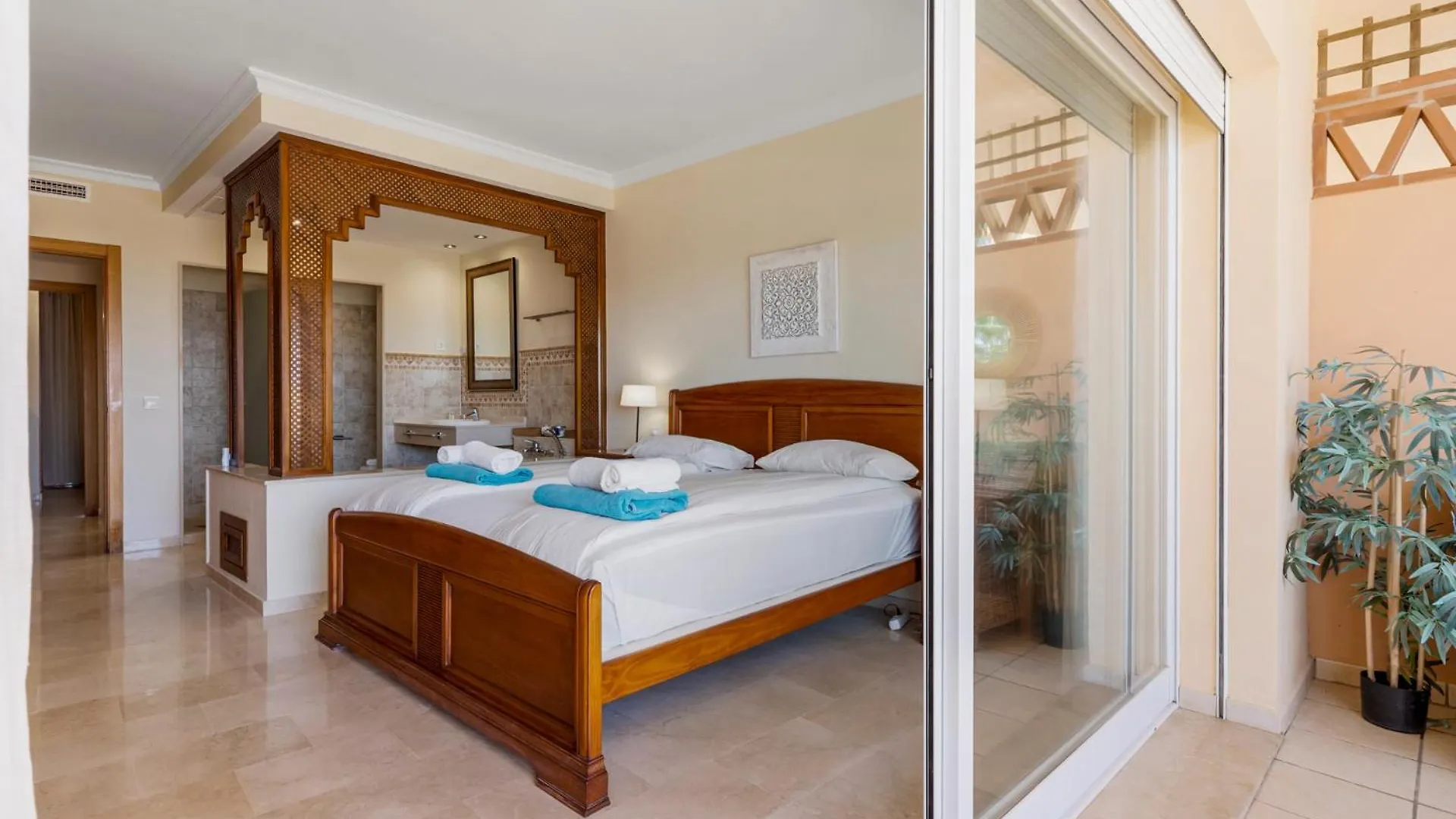 Апартаменты Malibu Jacuzzi Penthouse Panoramic Sea View By Costarentals - Ref 245 Фуэнхирола Испания